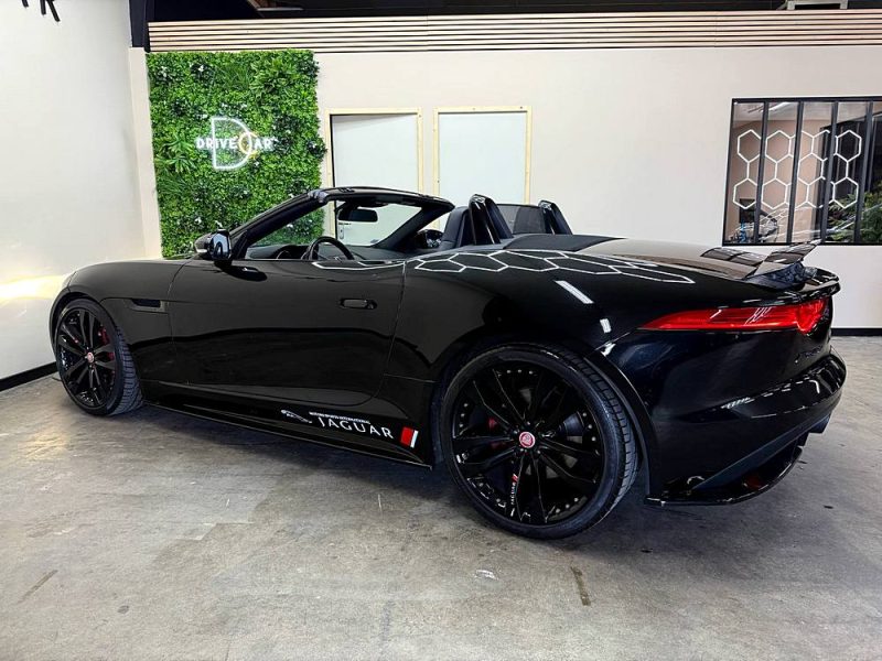 JAGUAR F-TYPE 