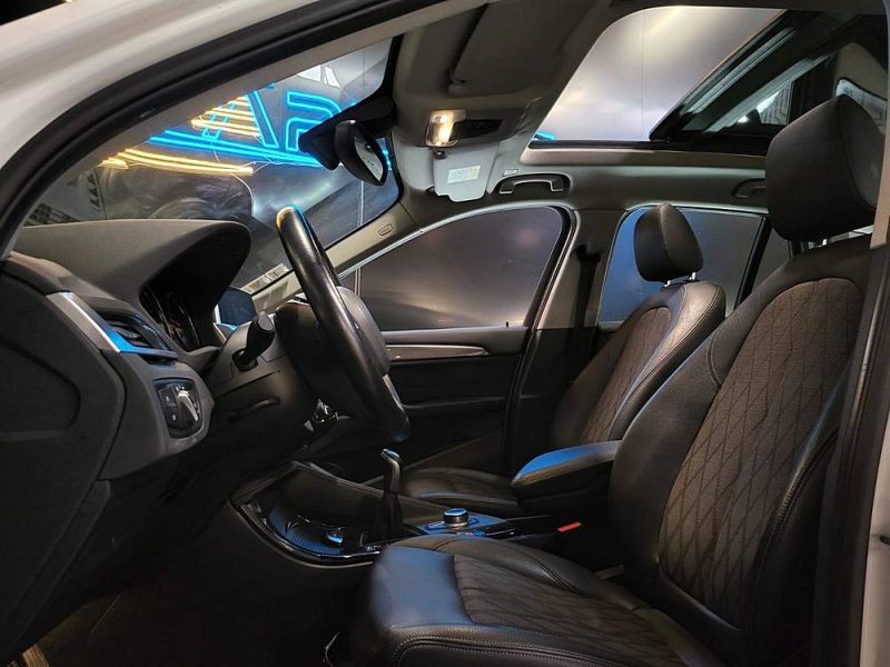 BMW X1 18i sDrive 140cv X LINE / SUIVI BMW / TOIT OUVRANT / CAMERA DE RECUL / HAYON ELECTRIQUE / 2EM