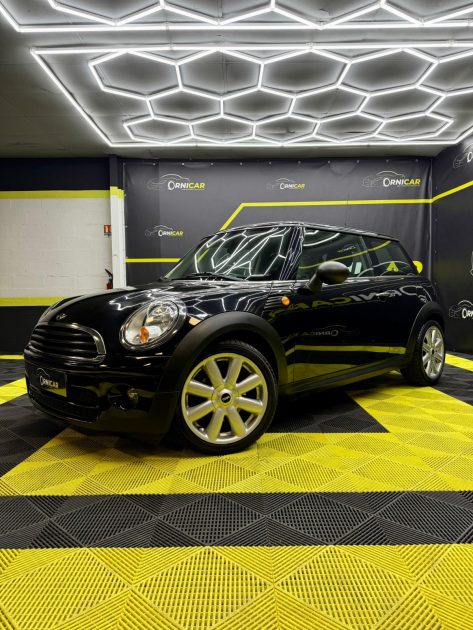 MINI ONE D Super état