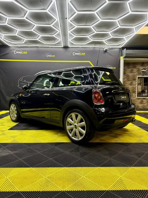 MINI ONE D Super état