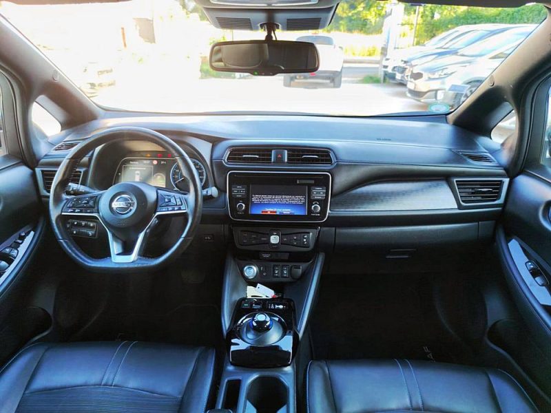 NISSAN LEAF N-Connecta Electrique 40kWh