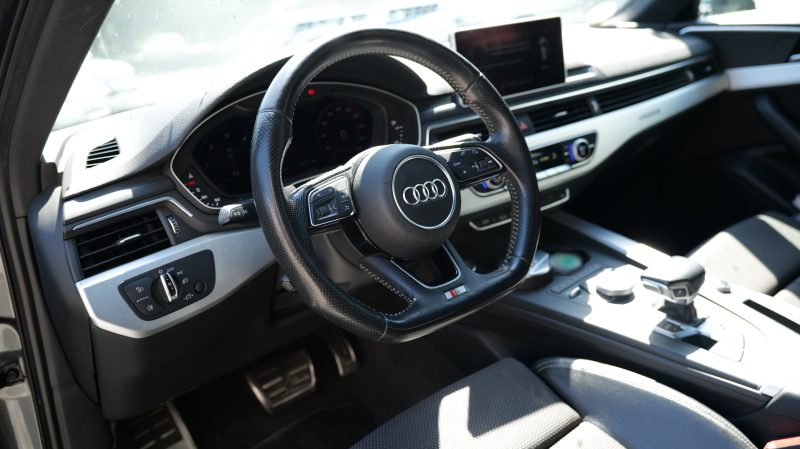 AUDI A4 AVANT 2015