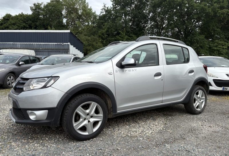 DACIA SANDERO SANDERO 1.5 DCI 90 FAP STEPWAY PRESTIGE distribution neuf Garantie, 12 mois