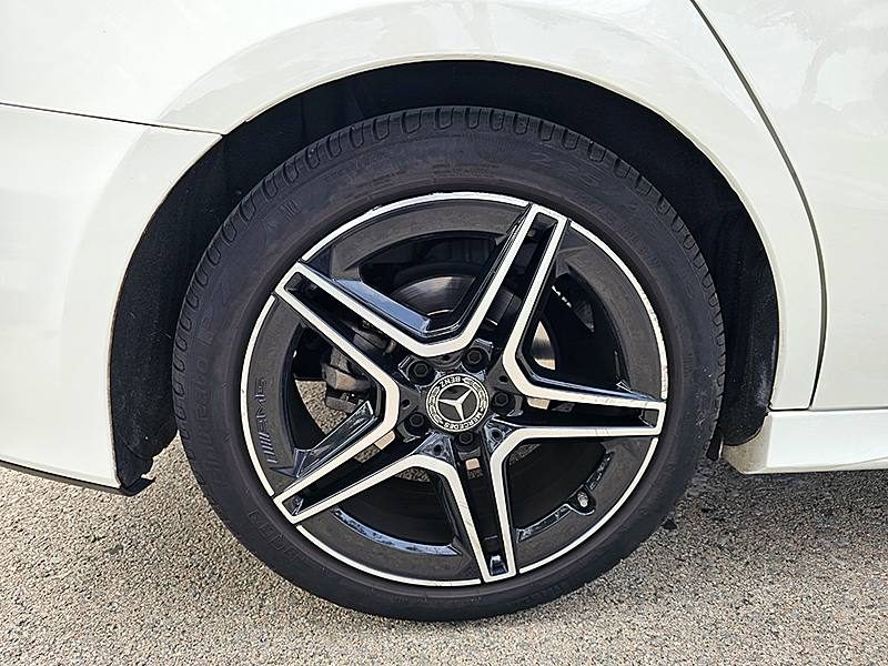 MERCEDES BENZ CLASSE A IV 180 D AMG LINE 7G-DCT