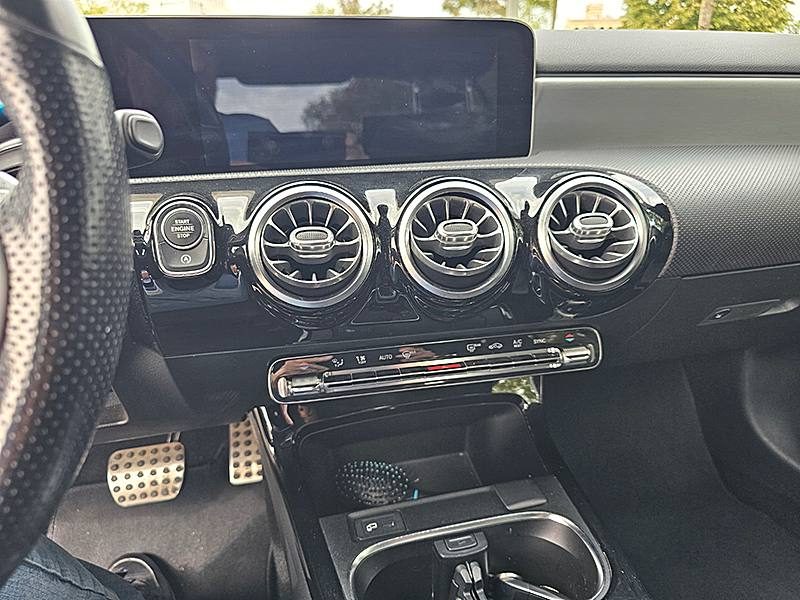 MERCEDES BENZ CLASSE A IV 180 D AMG LINE 7G-DCT