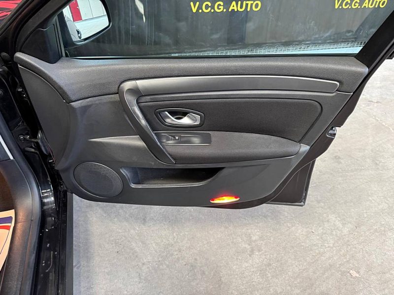 RENAULT LAGUNA ESTATE 1.5 DCI 110 Expression 