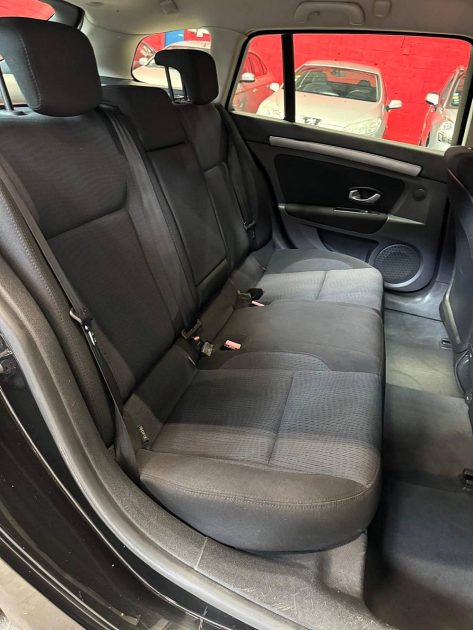 RENAULT LAGUNA ESTATE 1.5 DCI 110 Expression 