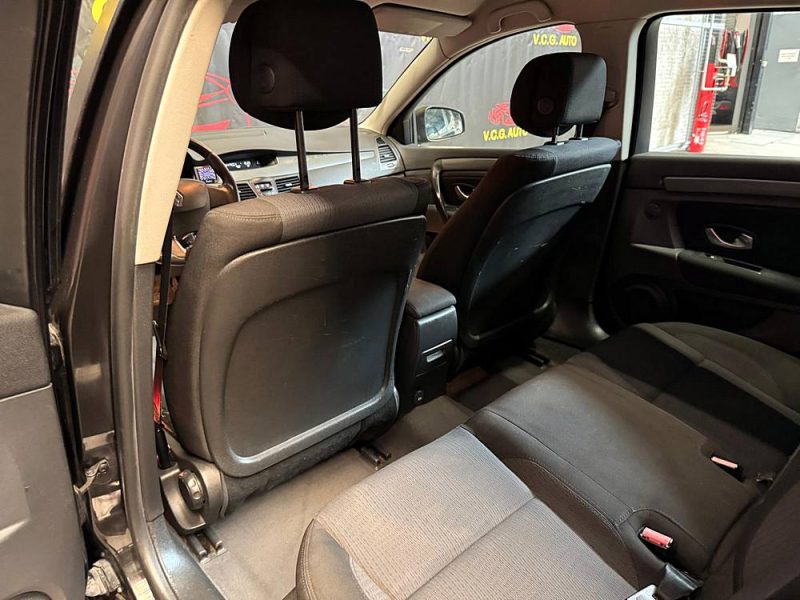 RENAULT LAGUNA ESTATE 1.5 DCI 110 Expression 