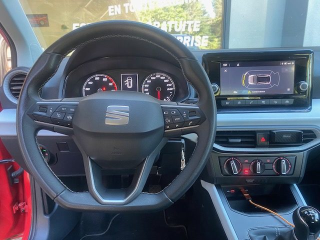 SEAT ARONA 2023 95ch essence 