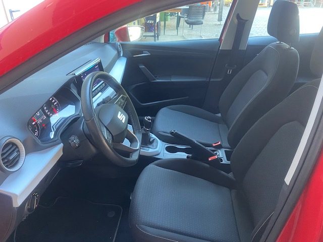 SEAT ARONA 2023 95ch essence 