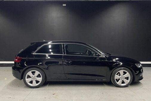 AUDI A3 2012