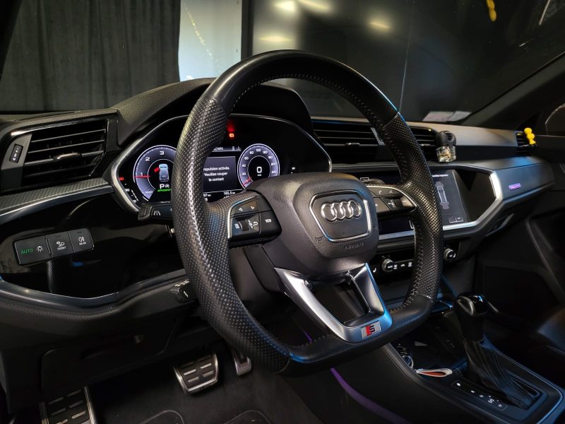 AUDI Q3 35 TDI 150cv BVA7 S-LINE / TOIT OUVRANT / VIRTUAL COCKPIT / CARPLAY / SIEGES CHAUFFANTS