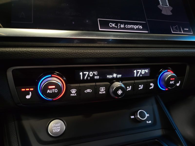 AUDI Q3 35 TDI 150cv BVA7 S-LINE / TOIT OUVRANT / VIRTUAL COCKPIT / CARPLAY / SIEGES CHAUFFANTS