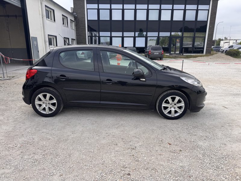PEUGEOT 207  1,6 HDI 168859KM.   2008