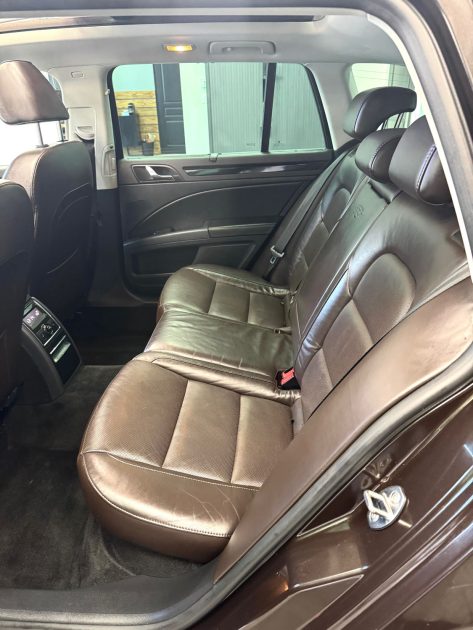 SKODA SUPERB COMBI 2012