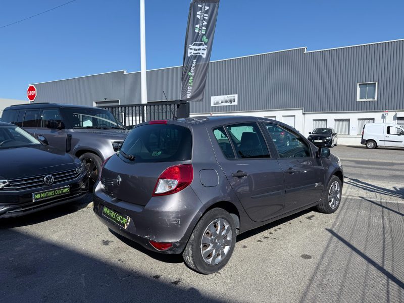 RENAULT CLIO 2012
