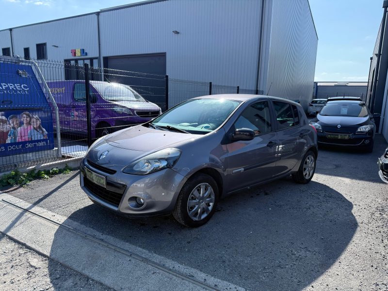 RENAULT CLIO 2012
