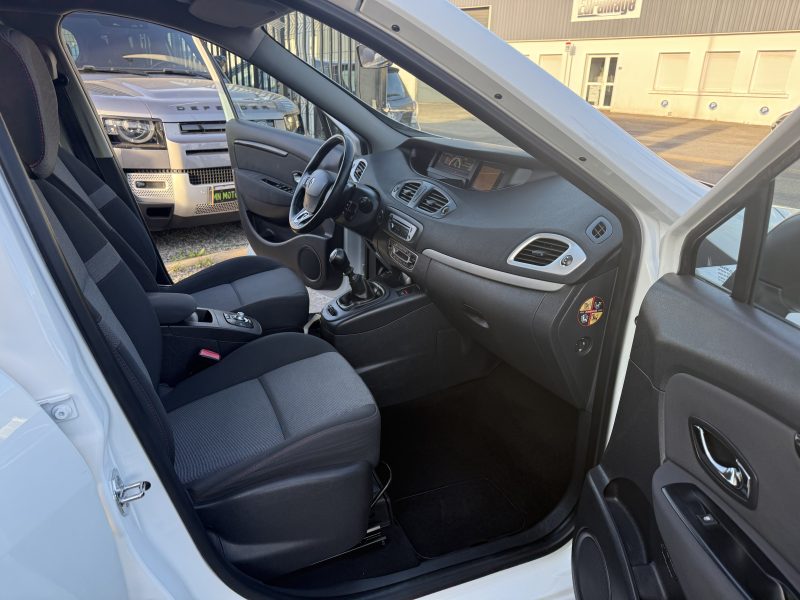 RENAULT SCENIC 2014