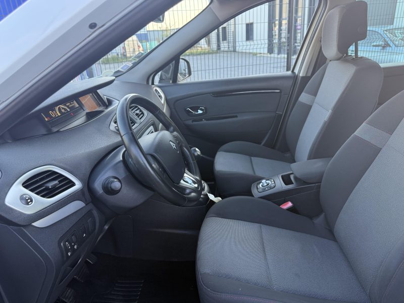 RENAULT SCENIC 2014