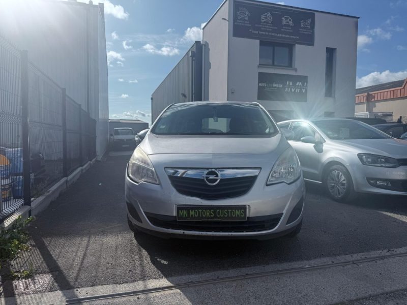 OPEL MERIVA 2011