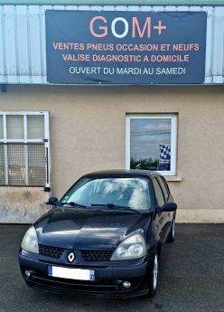 RENAULT CLIO 2002