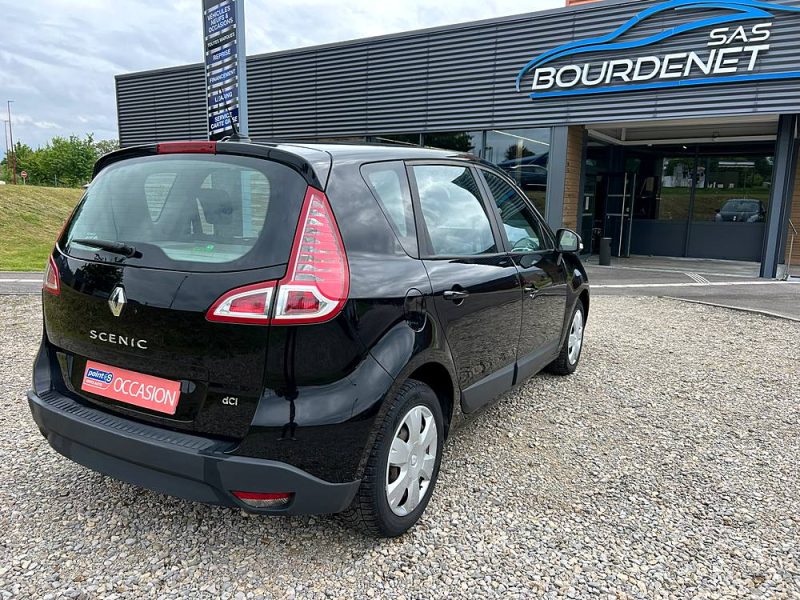 RENAULT SCENIC 1.5 dCi 95ch Authentique