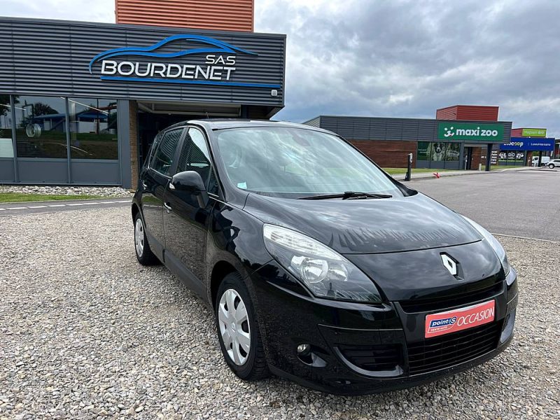 RENAULT SCENIC 1.5 dCi 95ch Authentique
