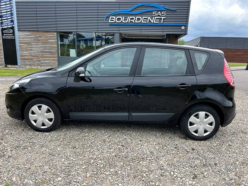 RENAULT SCENIC 1.5 dCi 95ch Authentique