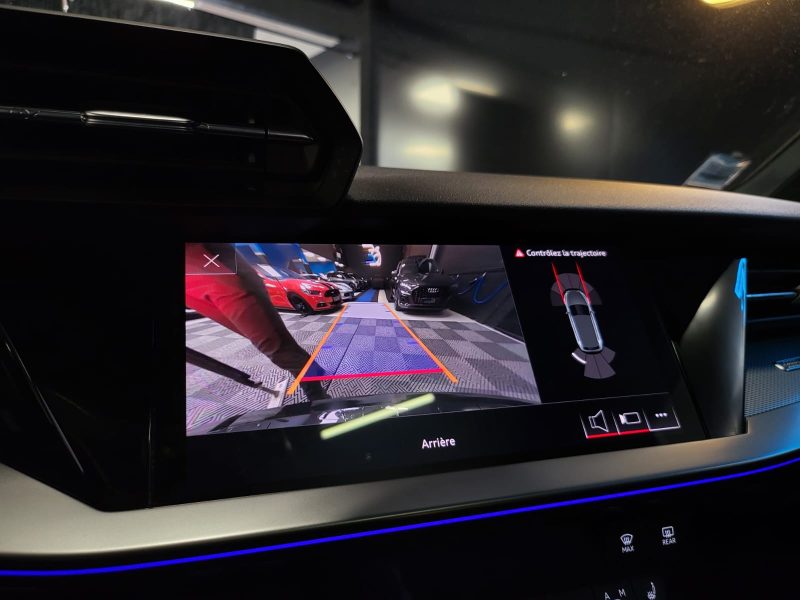 AUDI A3 SPORTBACK 30 TFSI 110CV MILD HYBRID / TOIT OUVRANT / SIEGES CHAUFFANTS / CAMERA RECUL / CARP