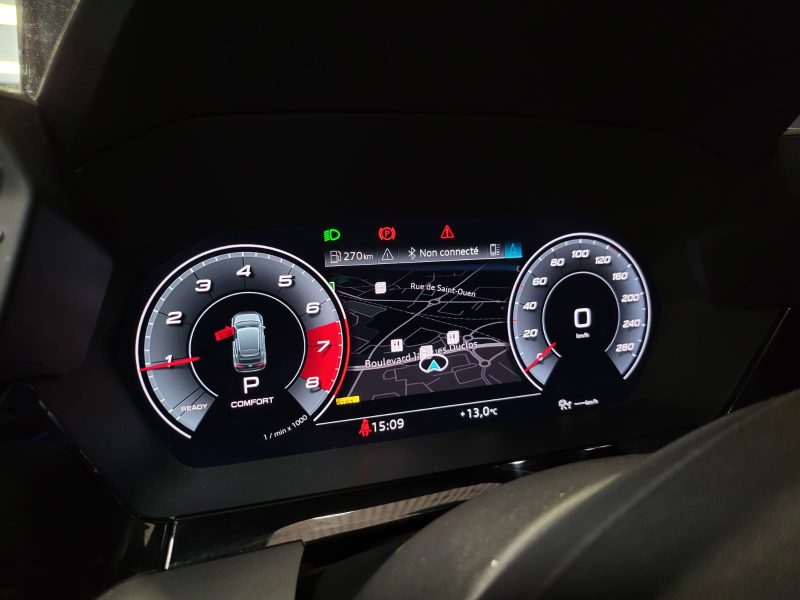 AUDI A3 SPORTBACK 30 TFSI 110CV MILD HYBRID / TOIT OUVRANT / SIEGES CHAUFFANTS / CAMERA RECUL / CARP