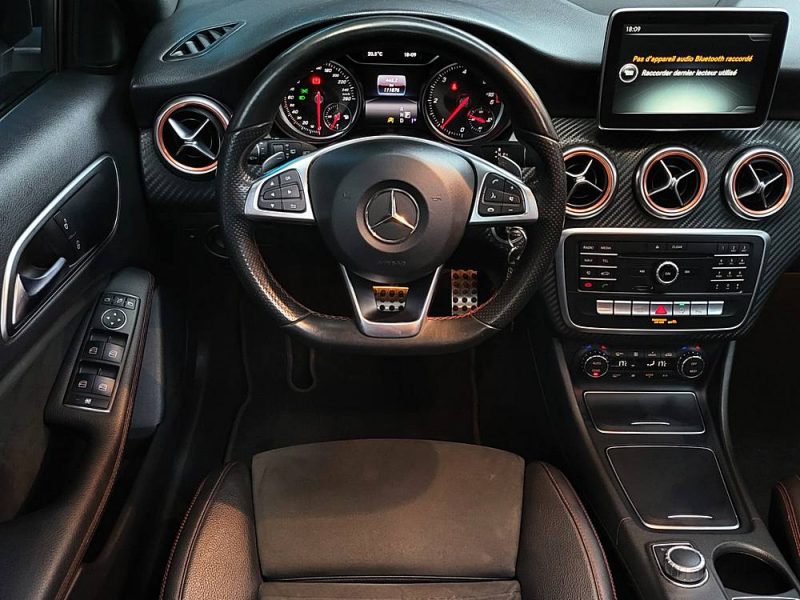 MERCEDES-BENZ CLASSE A (W176) 180d 109cv Fascination Pack AMG 7G-DCT