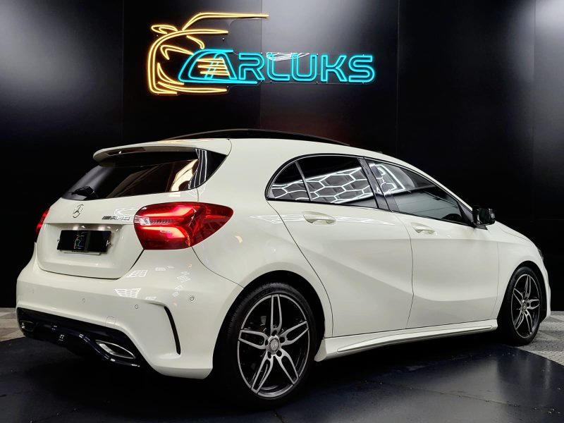 MERCEDES-BENZ CLASSE A (W176) 180d 109cv Fascination Pack AMG 7G-DCT