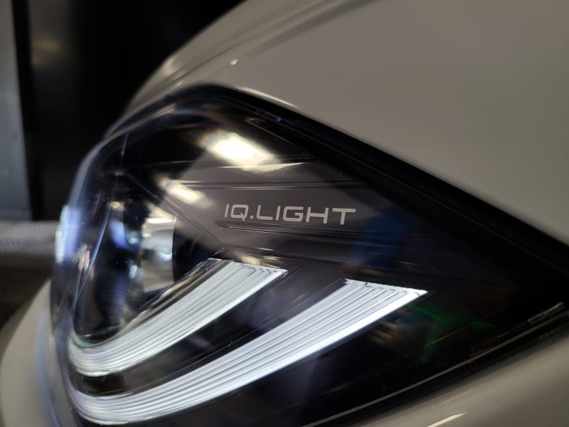 VOLKSWAGEN POLO 1.0 TSI 95CV DSG 7 R-LINE / IQ LIGHT + CAMERA + REGULATEUR ADAPTATIF /