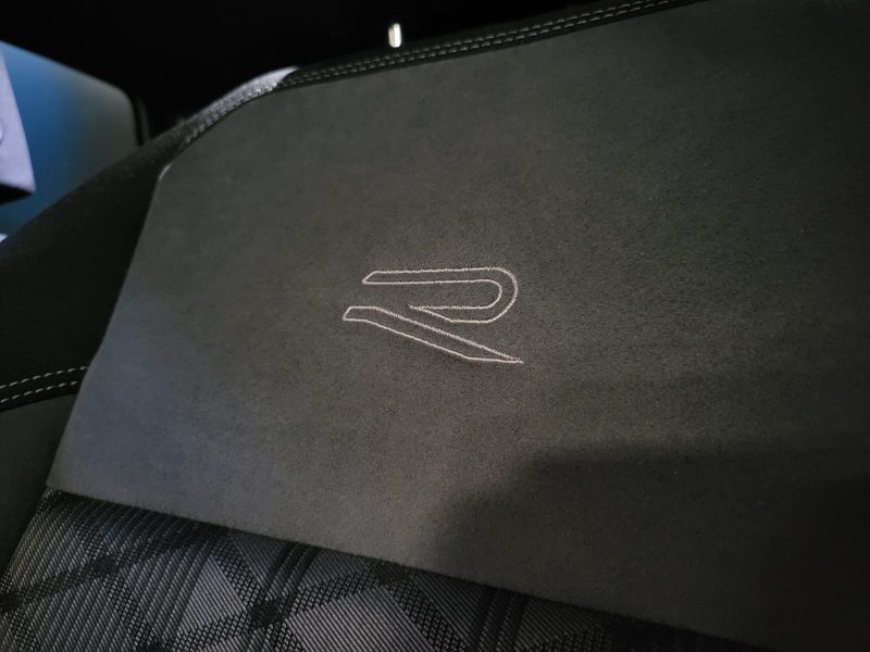 VOLKSWAGEN POLO 1.0 TSI 95CV DSG 7 R-LINE / IQ LIGHT + CAMERA + REGULATEUR ADAPTATIF /