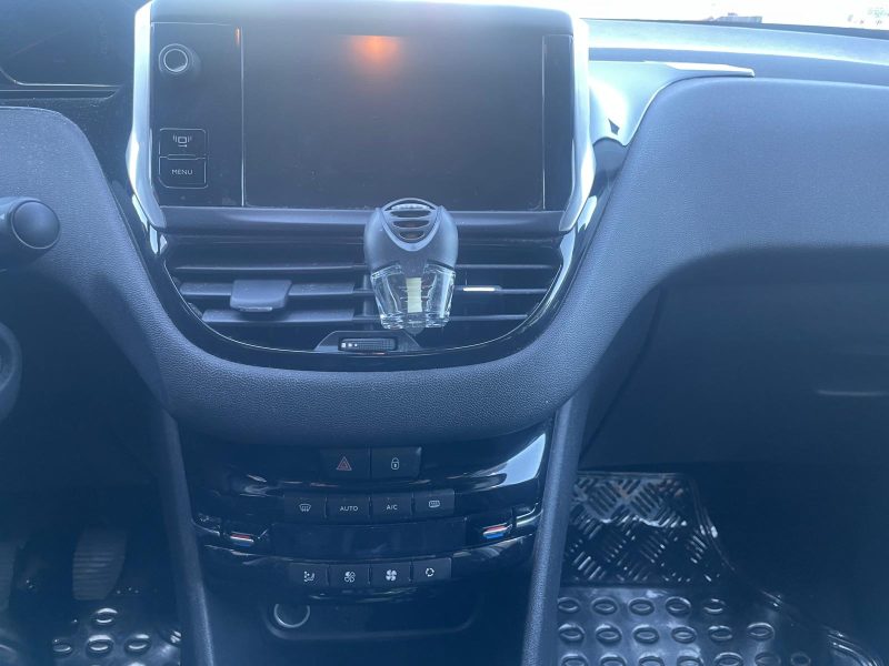 PEUGEOT 208 - 1.6 E-HDI FAP 92 - GARANTIE