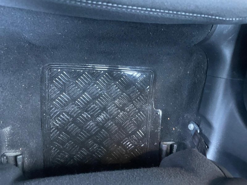 PEUGEOT 208 - 1.6 E-HDI FAP 92 - GARANTIE