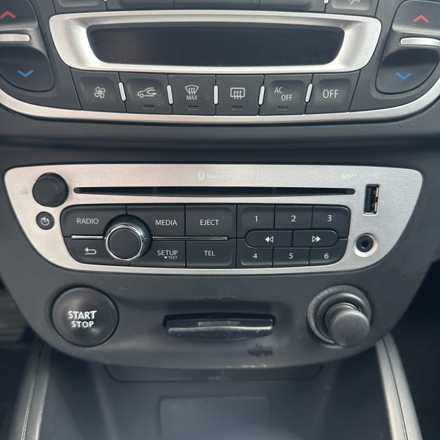 RENAULT MEGANE 1.5 DCI 110 cv