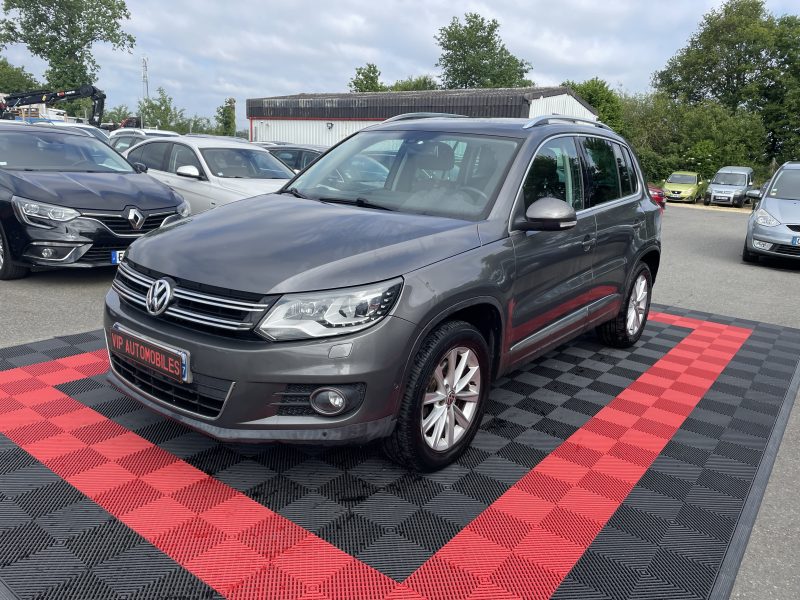 VOLKSWAGEN TIGUAN 2012