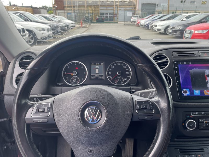 VOLKSWAGEN TIGUAN 2012