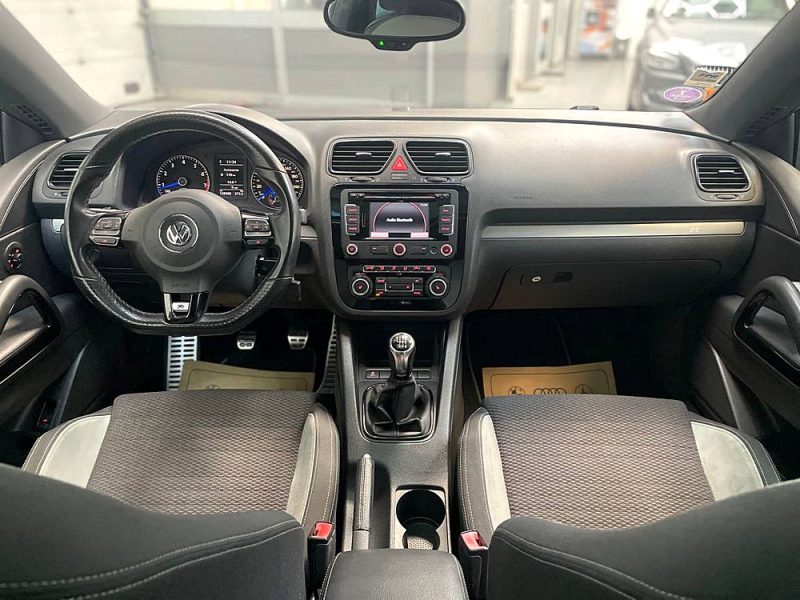 VOLKSWAGEN SCIROCCO 2010