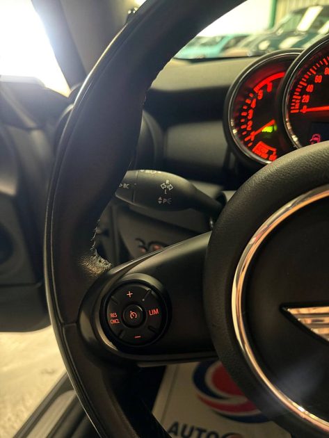 MINI COOPER 1.5 ONE D 95 EDITION SHOREDITCH 3P