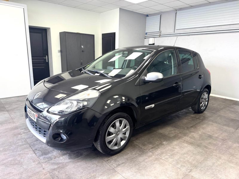 RENAULT CLIO 2012