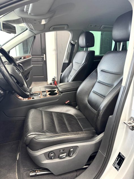 VOLKSWAGEN TOUAREG 2010