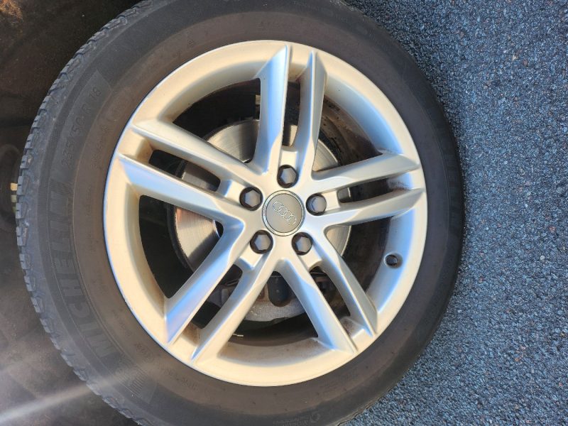 AUDI Q3 2.0TDI 140CV  S LINE