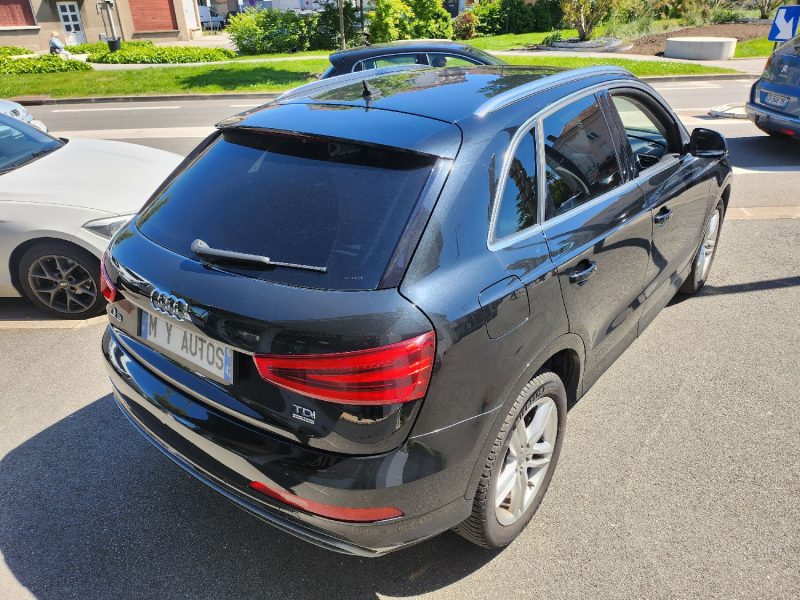 AUDI Q3 2.0TDI 140CV  S LINE