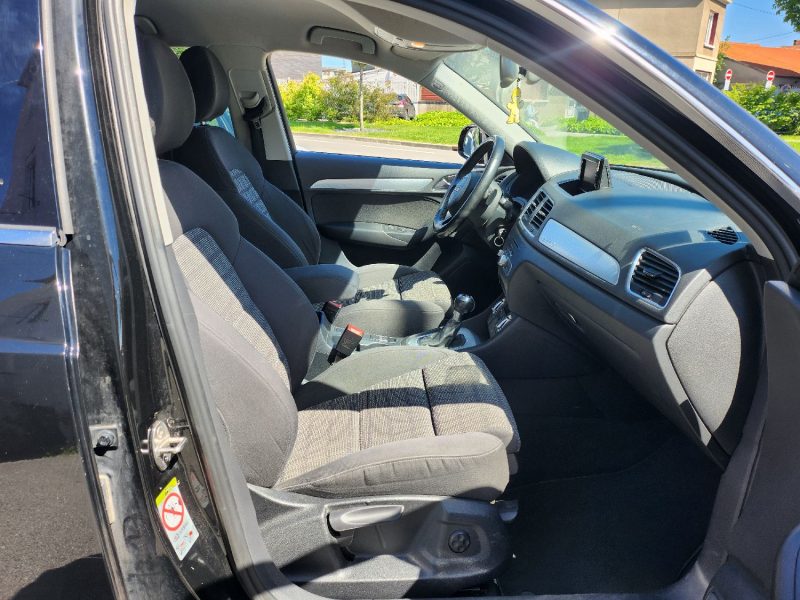 AUDI Q3 2.0TDI 140CV  S LINE