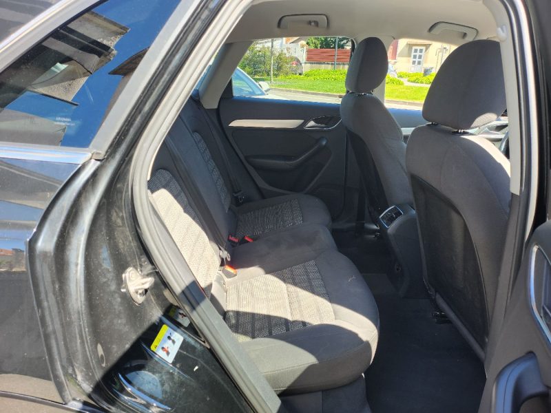 AUDI Q3 2.0TDI 140CV  S LINE