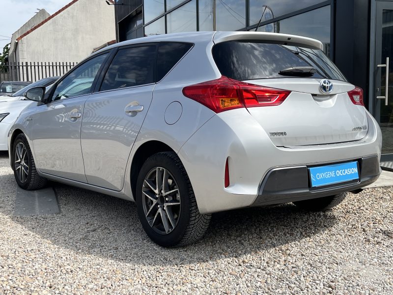 TOYOTA AURIS Hybride 136h Feel 09/2014