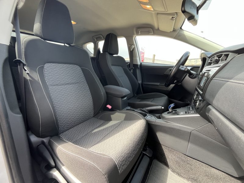 TOYOTA AURIS Hybride 136h Feel 09/2014
