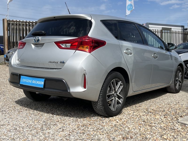 TOYOTA AURIS Hybride 136h Feel 09/2014